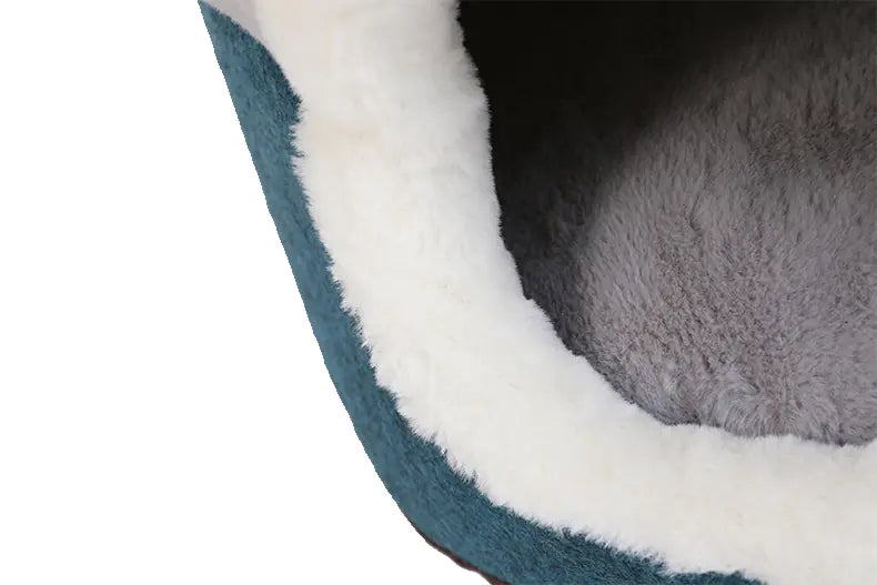 Reversible Warm Cat Bed